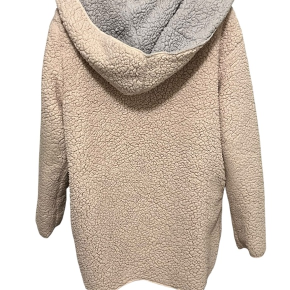 Urban Outfitters Casey Sherpa Hooded Teddy Jacket XS/S Ivory & Gray Runs bigger - Picture 3 of 9